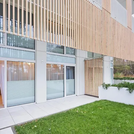 Lägenhet Timber By Baltic Świnoujście